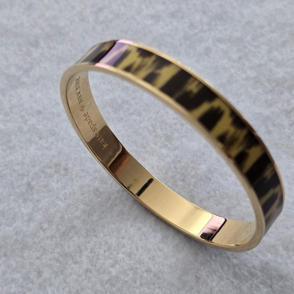 Kate Spade New York Gold Tone Leopard Print Bangle Bracelet Jewelry - Picture 3 of 10